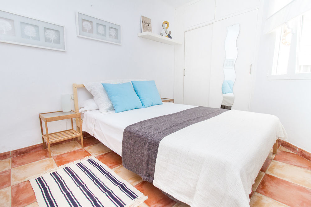 Apartamentos Malaga Centro Hernan Ruiz De 4 A 8 Personas Extérieur photo